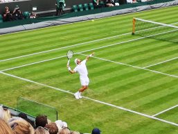 Tennis, grande Fabbiano a Wimbledon una rivincita con i fiocchi su Tsitsipas