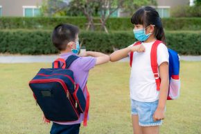 Pandemia, divieti e restrizioni: quali conseguenze su bambini e adolescenti?