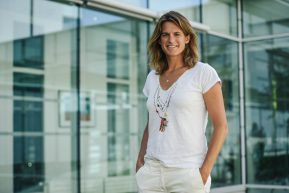 Direttrice della reggia Roland Garros: la nuova sfida di Giovanna d’Arco-Mauresmo