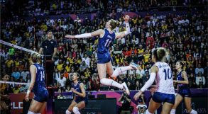 Conegliano sul tetto del mondo, ribatte Vakifbank dopo 2 sconfitte. Bella Haak fa dimenticare Paola Egonu.