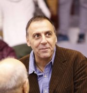 Basket, Piero Montecchi: “60 anni da papero. Ero una bella ala destra. Reggio e Milano, il Dado e Franco Casalini. L’Italia”