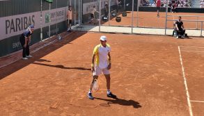 Roland Garros, prima vittoria Slam per Matteo Arnaldi in una calda giornata di fine maggio