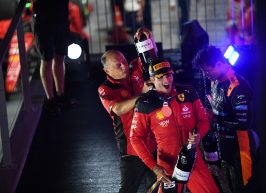 Formula 1, la Ferrari torna alla vittoria con un Sainz perfetto