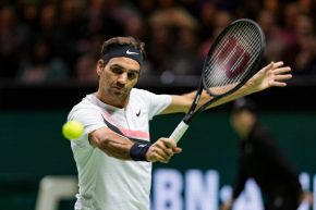 La pallina gialla dà e prende. Chi ha preso di più, Federer, dà a Del Potro e Kokkinakis. E anche a Rafa…