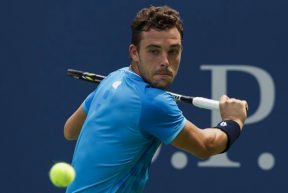 Mannarino si impone su Cecchinato nell’Atp di Mosca