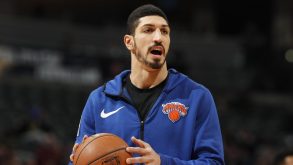 L’Interpol sta per arrestare come terrorista Kanter dei New York Knicks?