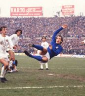 Roberto Bettega, i 70 anni di Bobbygol: i gol di tacco e di testa, la pleurite a 21 anni, l’uscita di Munaron gli impedì di essere titolare al mondiale dell’82