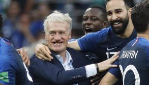 Europei di Calcio al via, Francia favorita. Deschamps fa gli scongiuri