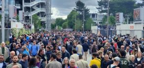 Roland Garros: una marea di spettatori nonostante il freddo