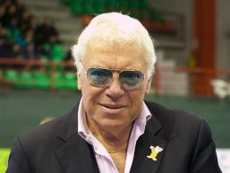 A Nicola Pietrangeli il “Premio Enzo Bearzot”