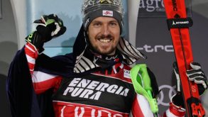 Fiocchi di Ghiaccio – Un salto nel vuoto: Hirscher verso l’Olanda, il Tour de Ski solo in Italia, Kobayashi per il record del mondo