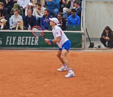 Roland Garros, esce un po’ di sole ed Arnaldi e Cocciaretto avanzano