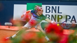 Briciole di Foro Italico: pioggia, tie-break all’alba e calzini da lavare