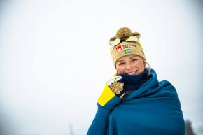 Fiocchi di Ghiaccio – Il dramma di Frida Karlsson, il Tour de Ski in Val di Fiemme, l’arrivederci al Martin Fourcade Nordic Festival